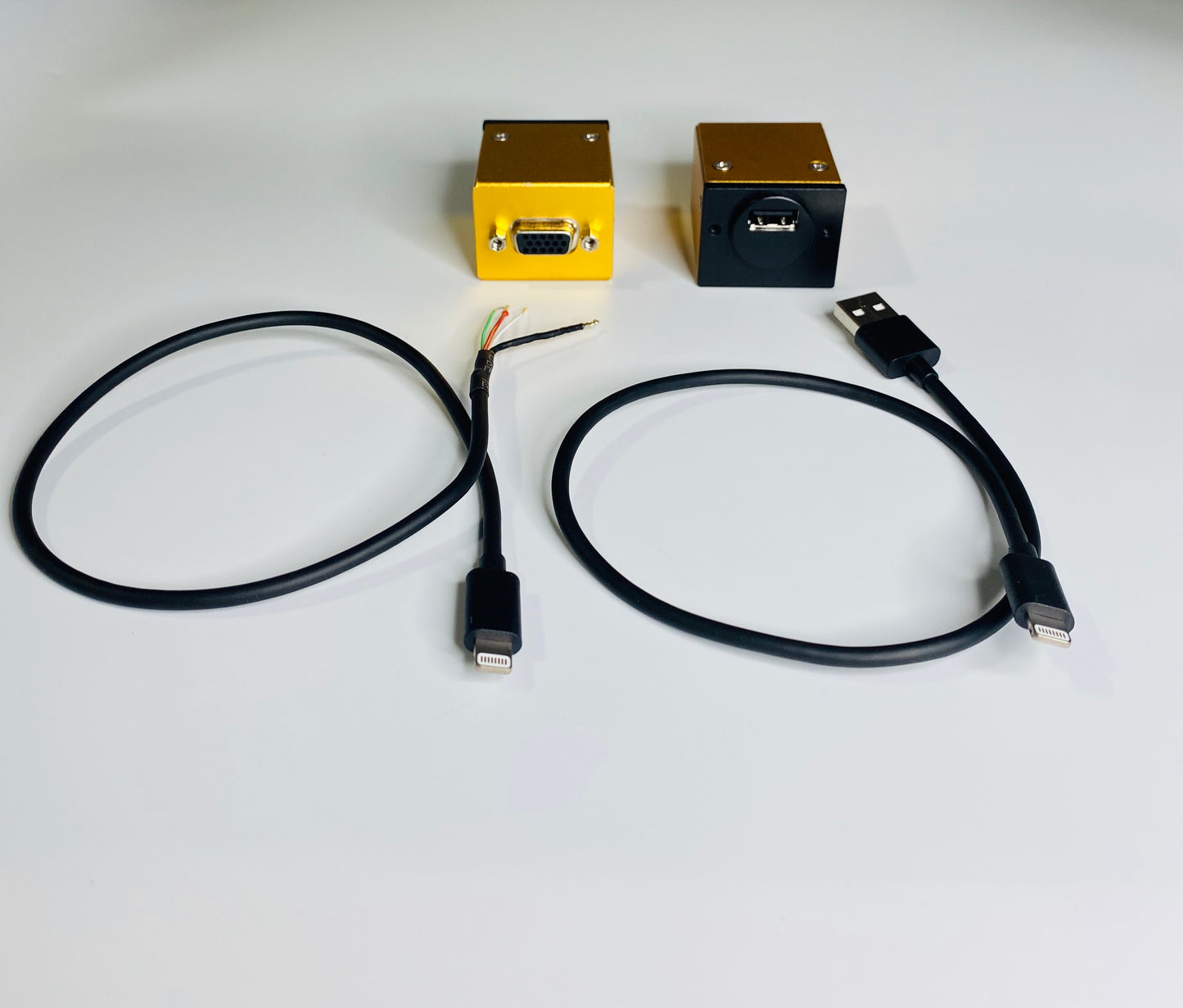 smartPower Dual USB 2.7 Amp power - Single USB-A port front panel and USB Power from Apple Lightning cable in Rear Connector (Currently out of stock will ship in August)
