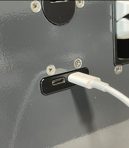smartPower Dual USB 3.2 Amp USB-C port front panel [22-32 VDC Only]